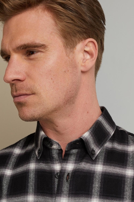 Vanguard zwarte heren overhemd | Close up