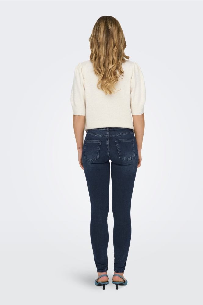 Only blauwe dames jeans | Model achteraanzicht
