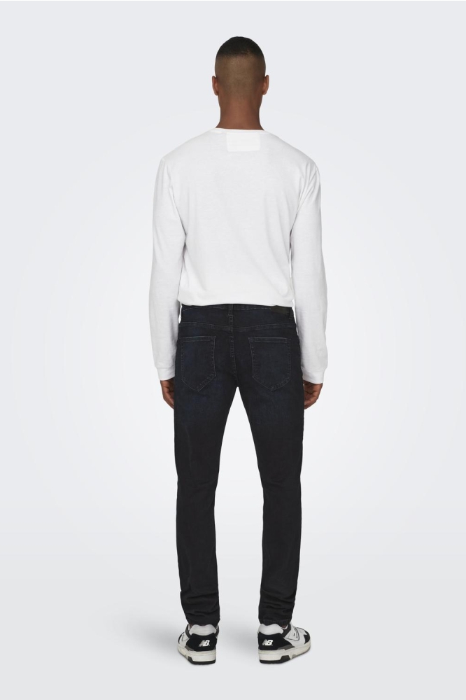 Only & Sons blauwe heren jeans | Model achteraanzicht