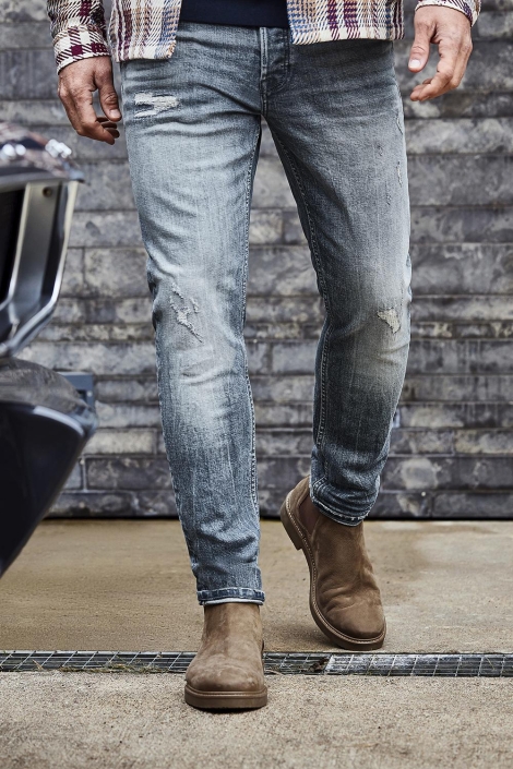 Cast Iron blauwe heren jeans | Sfeerbeeld, In situatie