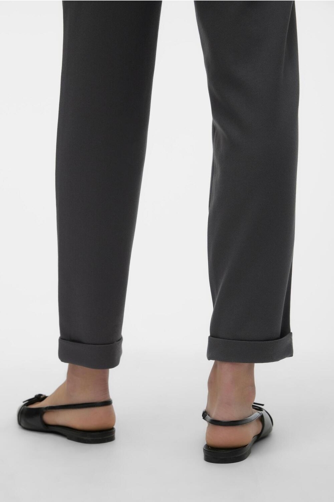 Vero Moda grijze dames broek | Close up