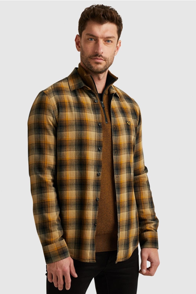 PME legend camel heren overhemd | Model vooraanzicht