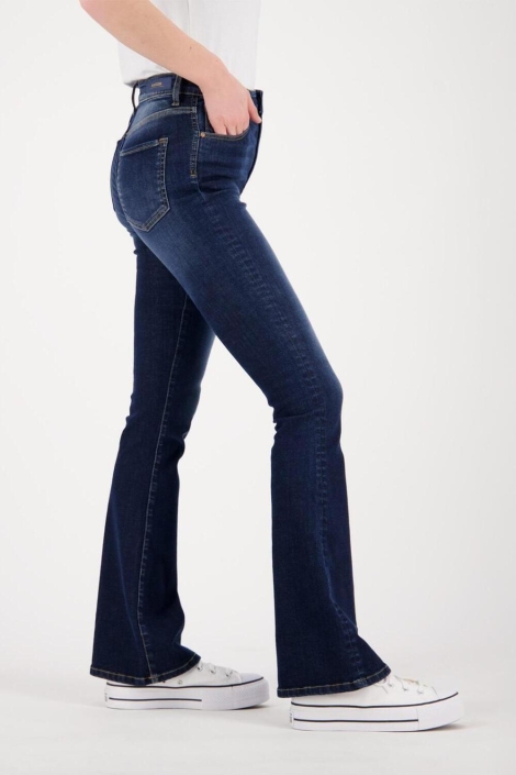 Raizzed blauwe dames jeans | Model zijaanzicht
