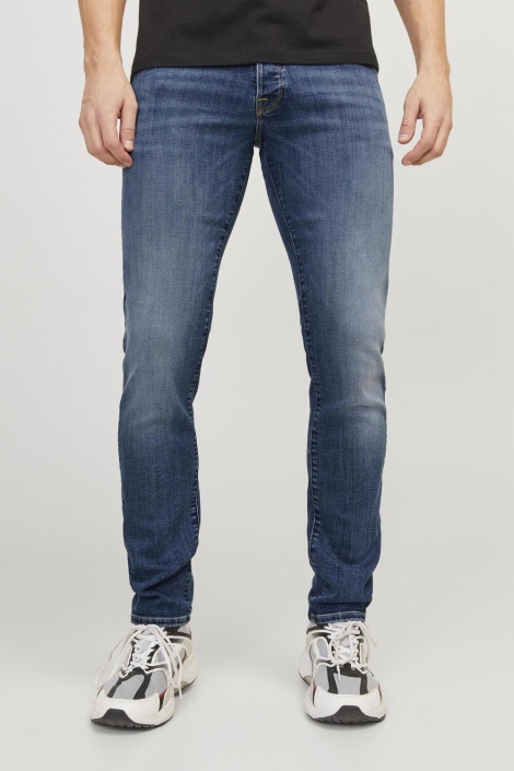 Jack & Jones blauwe heren jeans | Model vooraanzicht