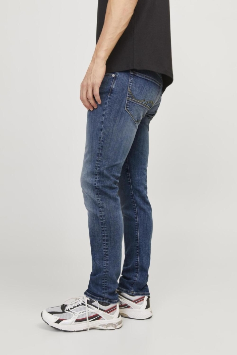 Jack & Jones blauwe heren jeans | Model zijaanzicht