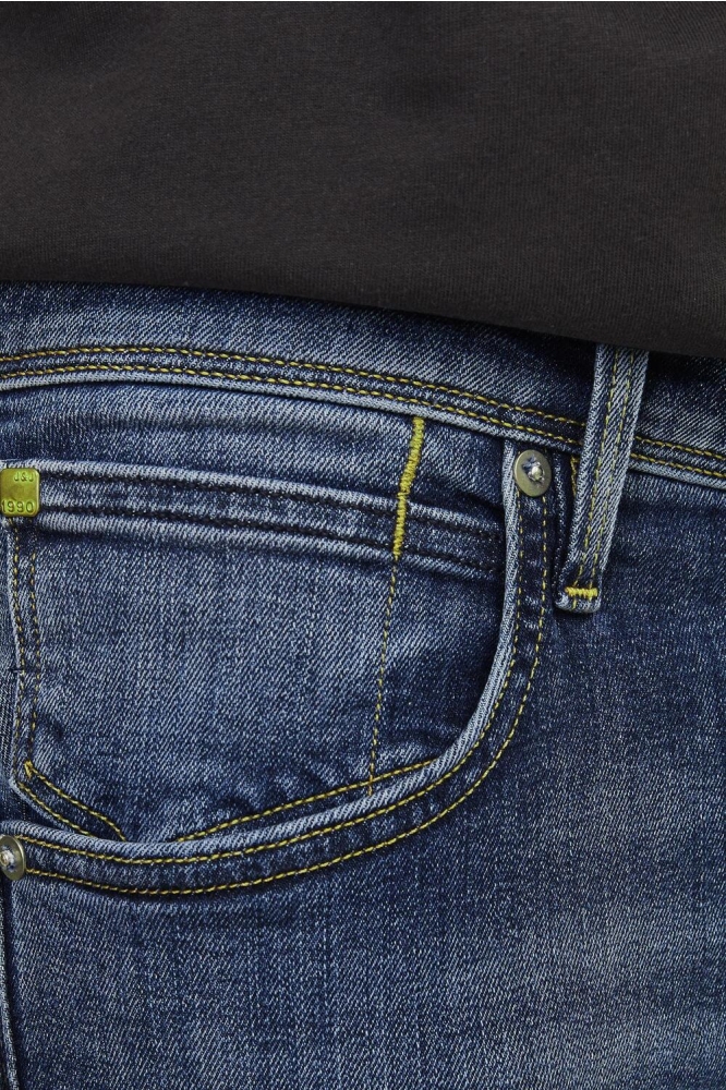 Jack & Jones blauwe heren jeans | Close up