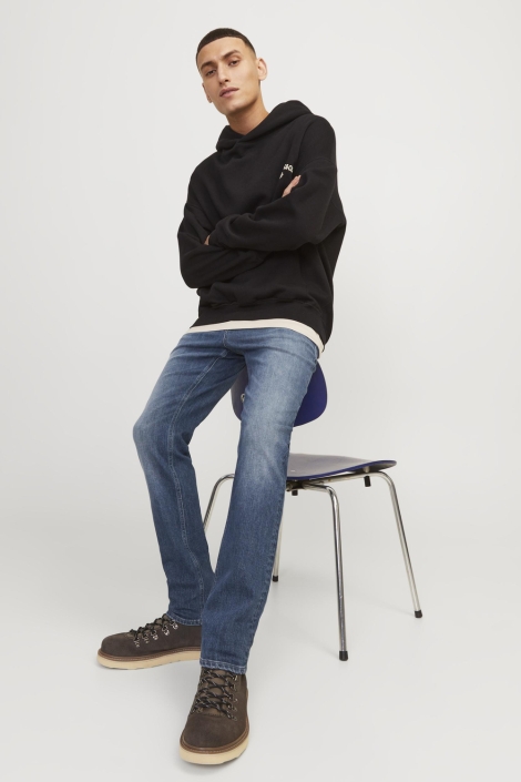 Jack & Jones blauwe heren jeans | Model