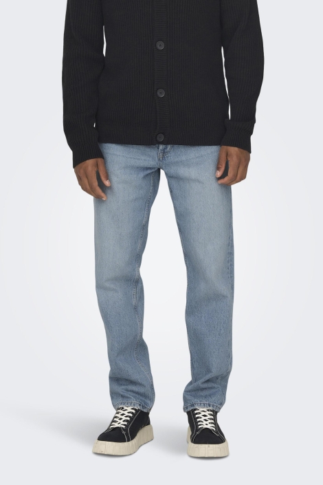 Only & Sons blauwe heren jeans | Model vooraanzicht