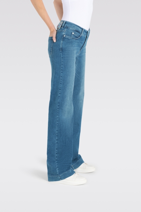 Mac blauwe dames jeans | Model zijaanzicht