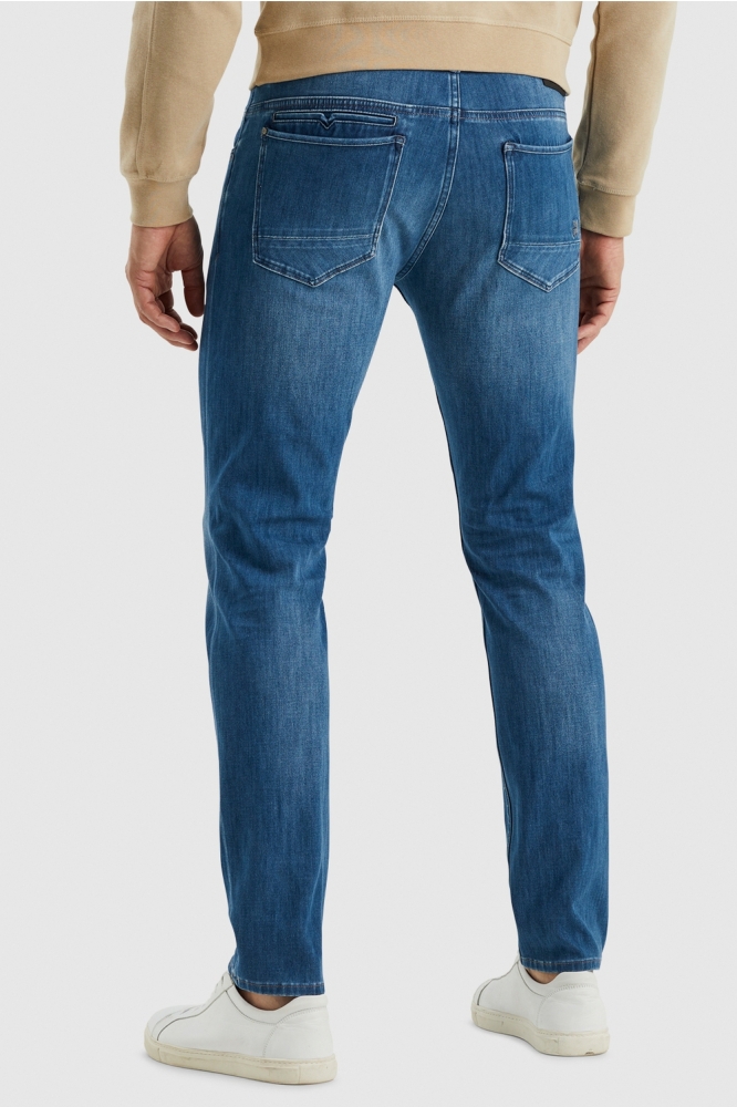 Vanguard blauwe heren jeans | Model achteraanzicht