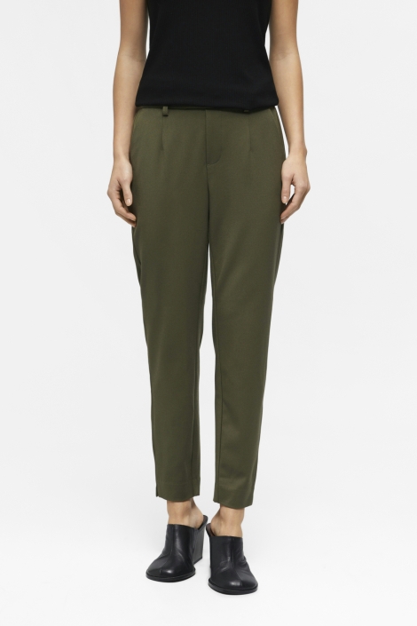 Object groene dames broek | Model vooraanzicht