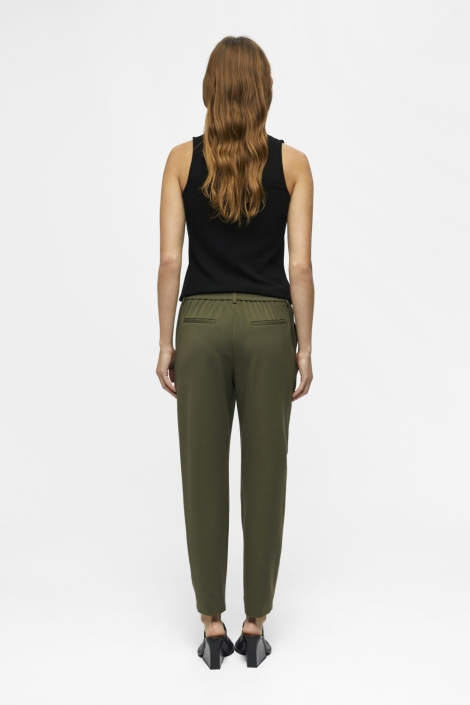 Object groene dames broek | Model