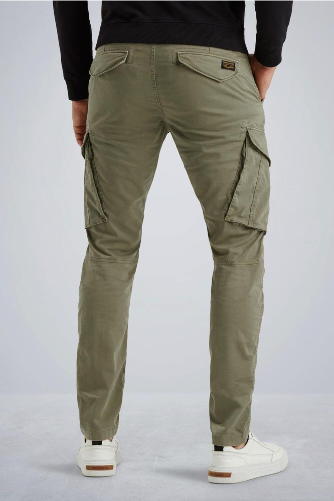 PME legend groene heren broek | Model achteraanzicht