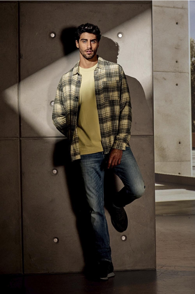 Cast Iron blauwe heren jeans | Sfeerbeeld, In situatie