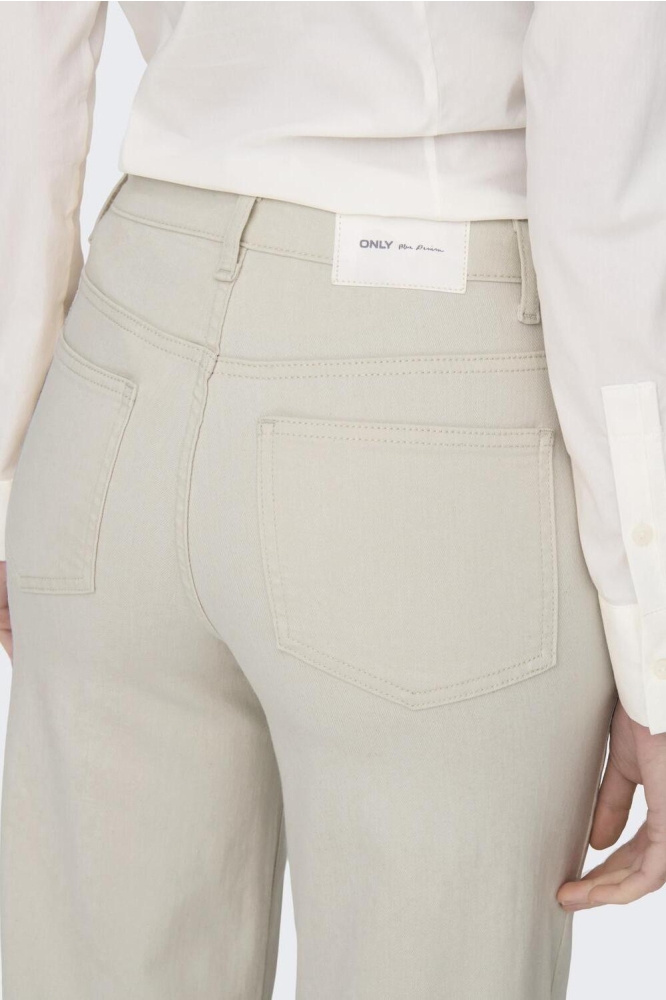 Only ecru dames jeans | Close up