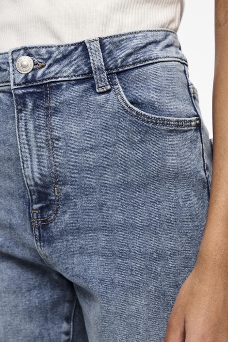 Pieces blauwe dames jeans | Close up