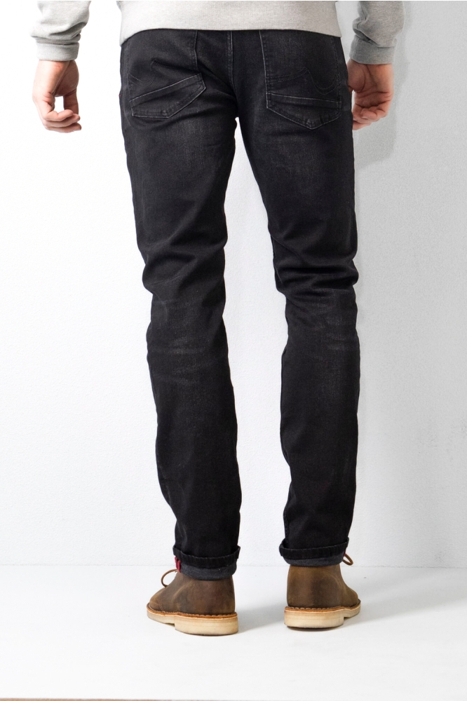 Petrol Industries zwarte heren jeans | Model achteraanzicht
