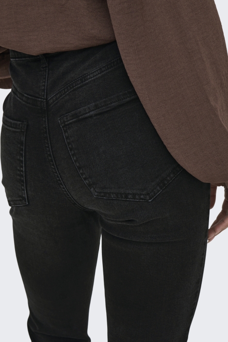 Jacqueline de Yong zwarte dames jeans | Close up