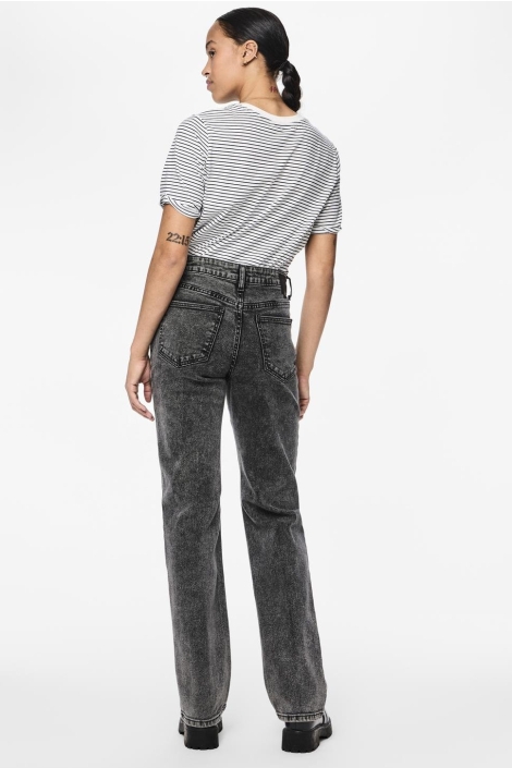 Pieces grijze dames jeans | Model