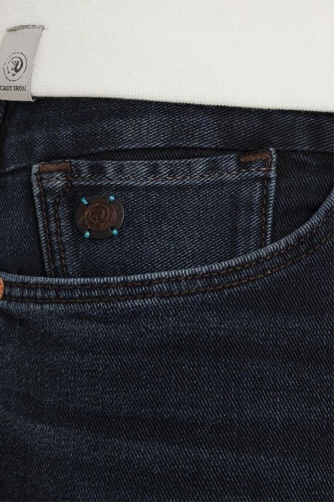 Cast Iron blauwe heren jeans | Close up