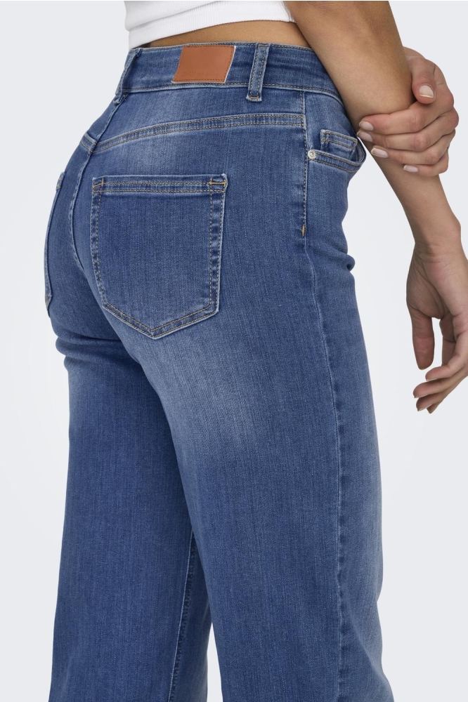 Only blauwe dames jeans | Close up