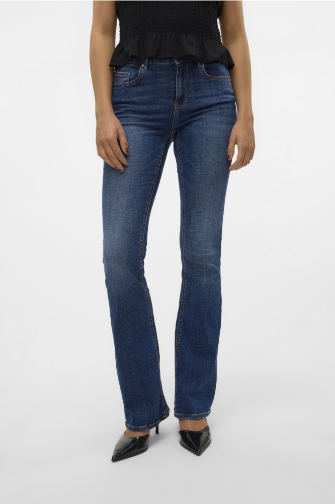 Vero Moda blauwe dames jeans | Model