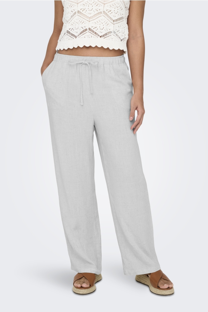 Only grijze dames broek | Model vooraanzicht