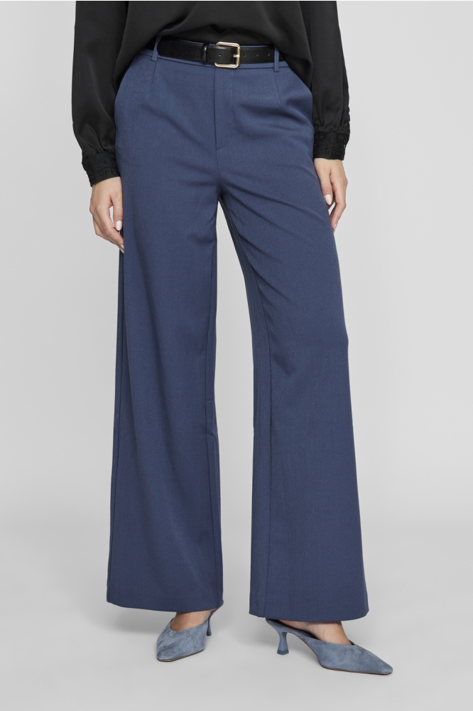 Vila blauwe dames broek | Model vooraanzicht