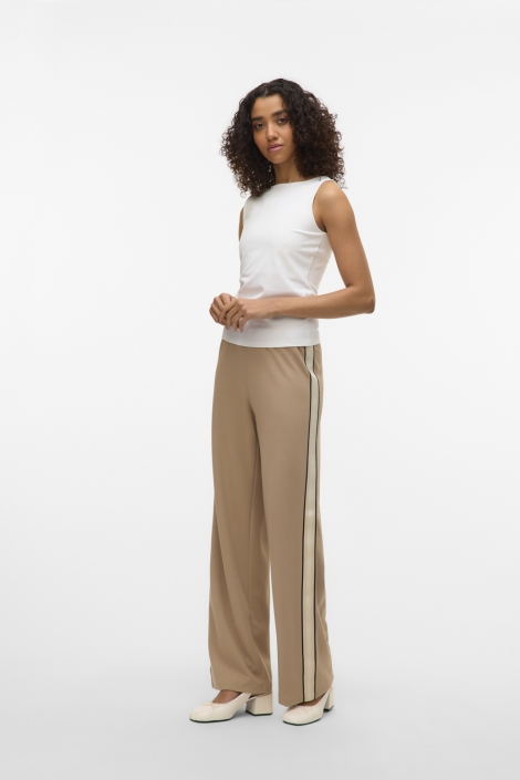 Vero Moda beige dames broek | Model