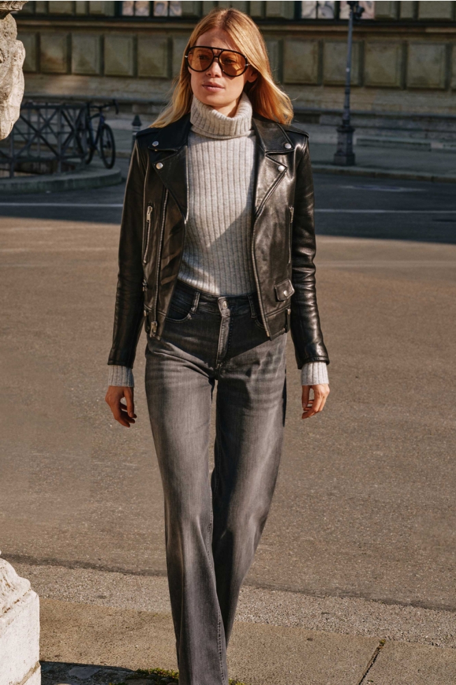 Mac grijze dames jeans | Sfeerbeeld, In situatie