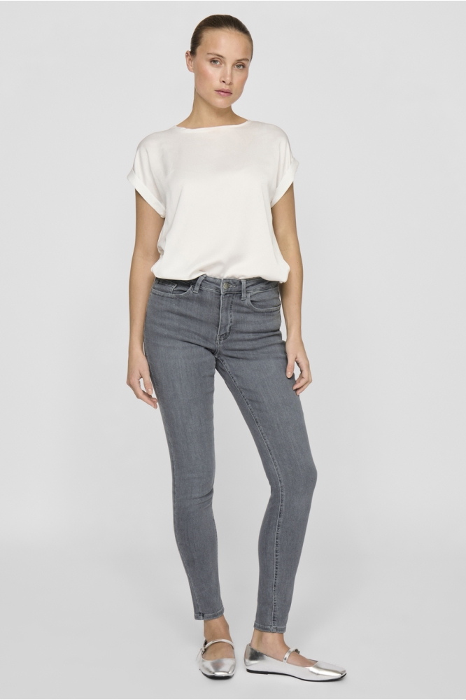 Vila grijze dames jeans | Model
