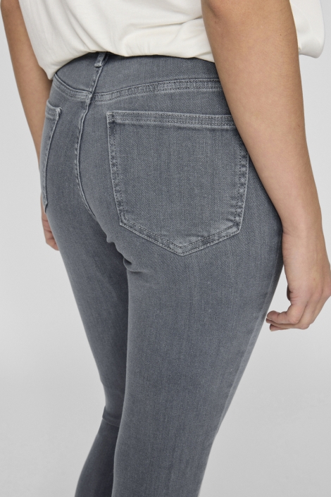 Vila grijze dames jeans | Close up