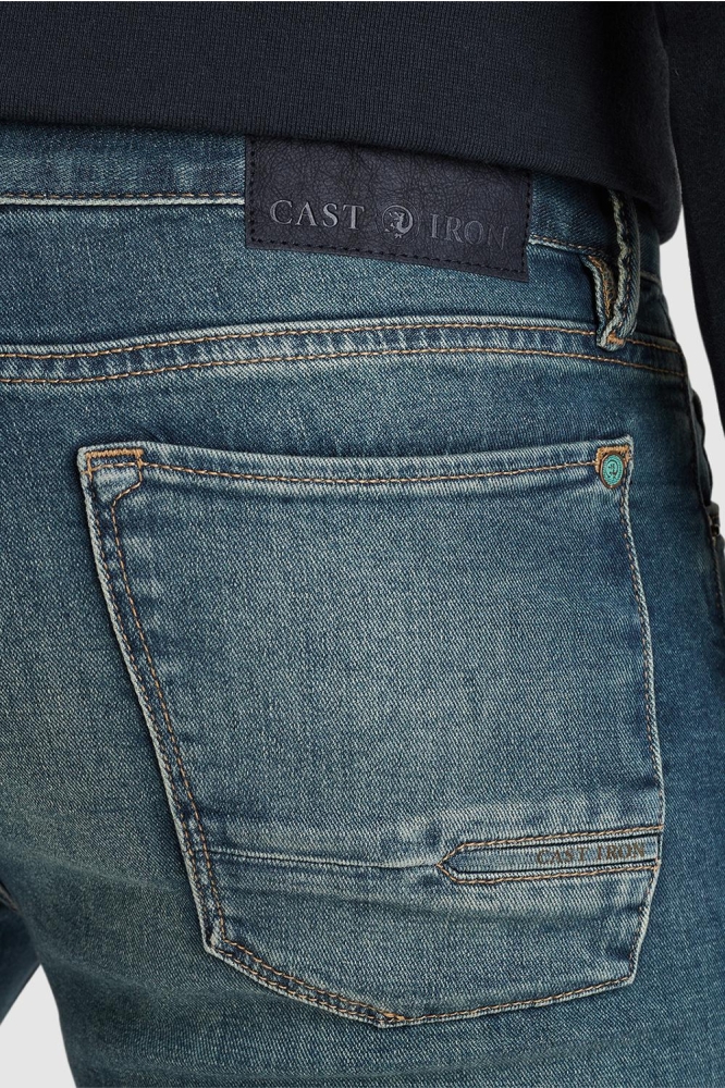 Cast Iron blauwe heren jeans | Close up