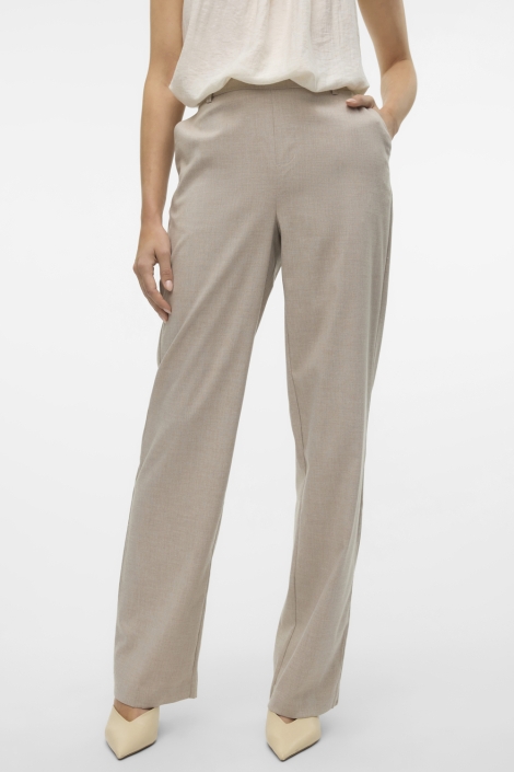Vero Moda beige dames broek | Model vooraanzicht