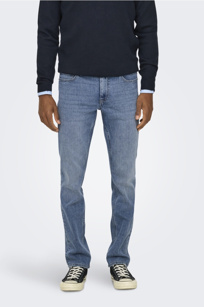Only & Sons blauwe heren jeans | Model vooraanzicht