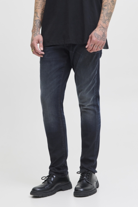 Jack & Jones blauwe heren jeans | Model vooraanzicht