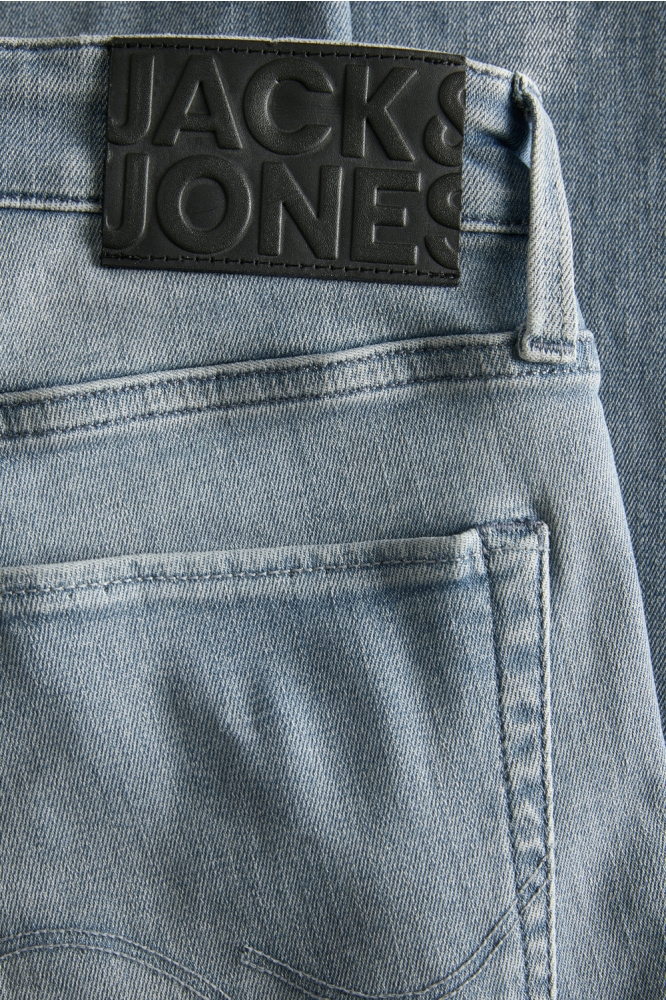 Jack & Jones blauwe heren jeans | Model vooraanzicht