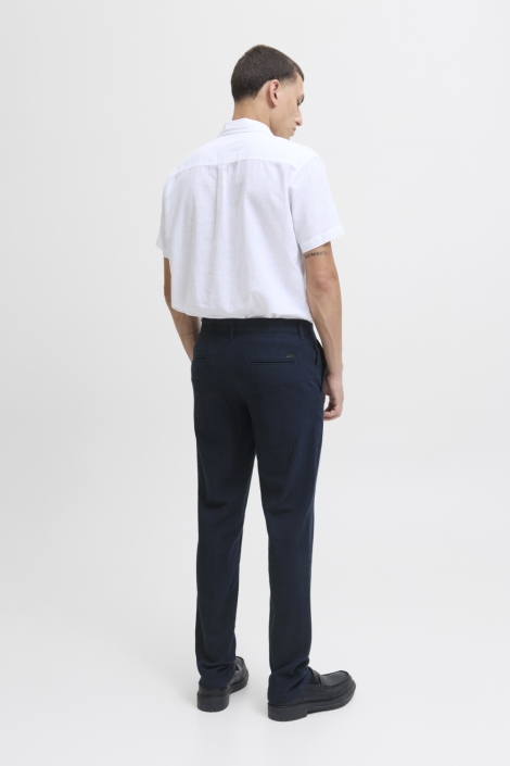 Jack & Jones blauwe heren broek | Model achteraanzicht