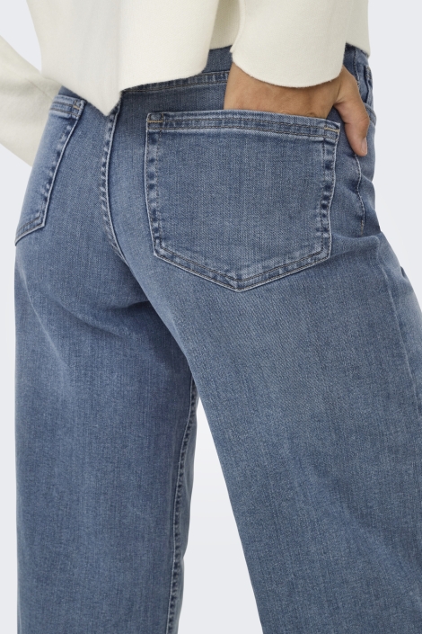 Only blauwe dames jeans | Close up
