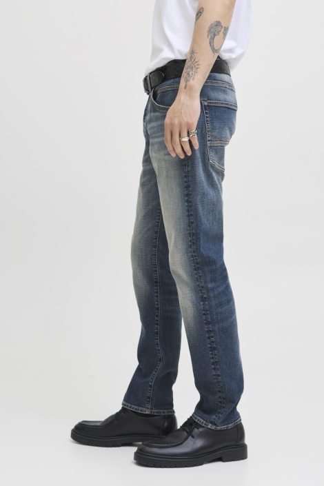 Jack & Jones blauwe heren jeans | Model zijaanzicht