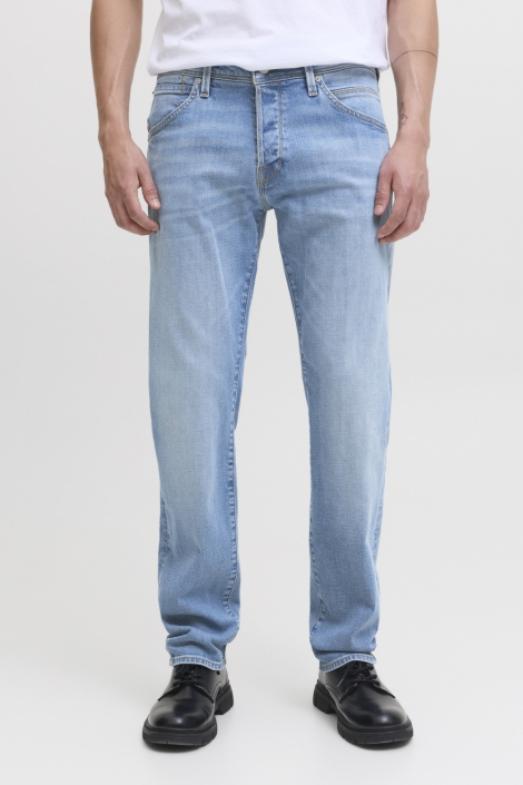 Jack & Jones blauwe heren jeans | Model vooraanzicht