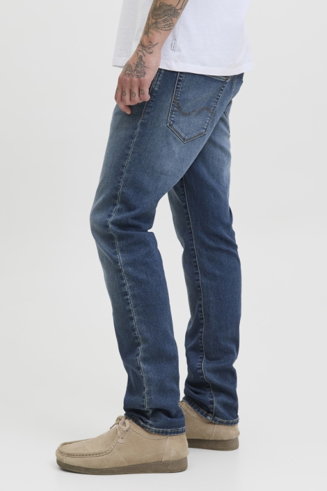 Jack & Jones blauwe heren jeans | Model zijaanzicht