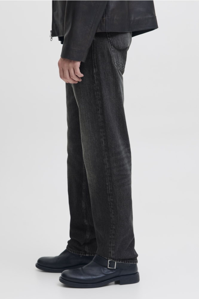 Jack & Jones grijze heren jeans | Model zijaanzicht