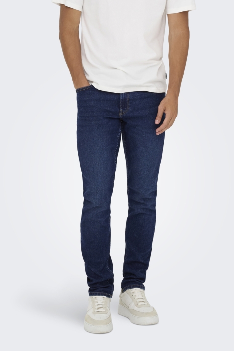 Only & Sons blauwe heren jeans | Model vooraanzicht