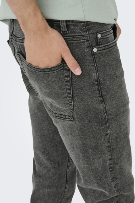 Only & Sons grijze heren jeans | Close up