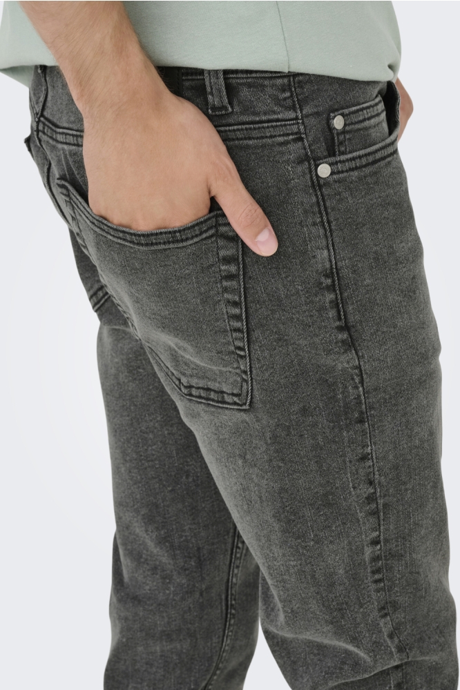 Only & Sons grijze heren jeans | Close up