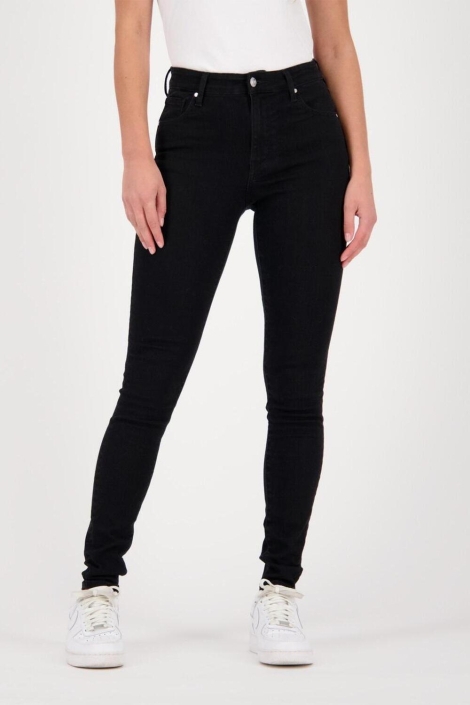 Raizzed zwarte dames jeans | Model vooraanzicht