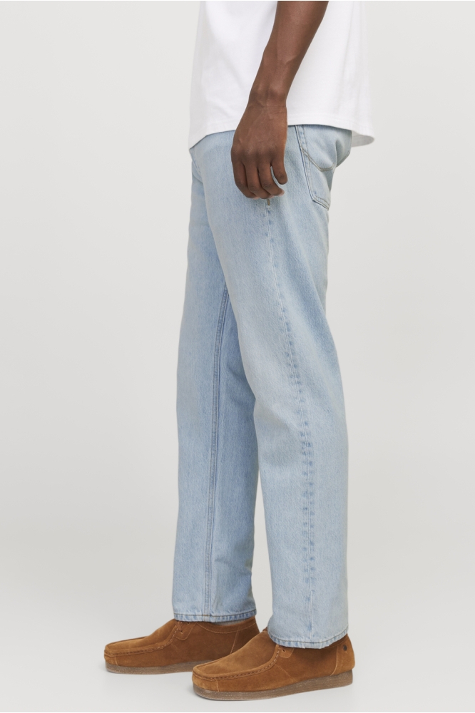 Jack & Jones blauwe heren jeans | Model zijaanzicht