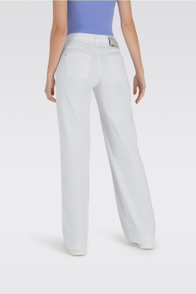 Mac witte dames jeans | Model achteraanzicht