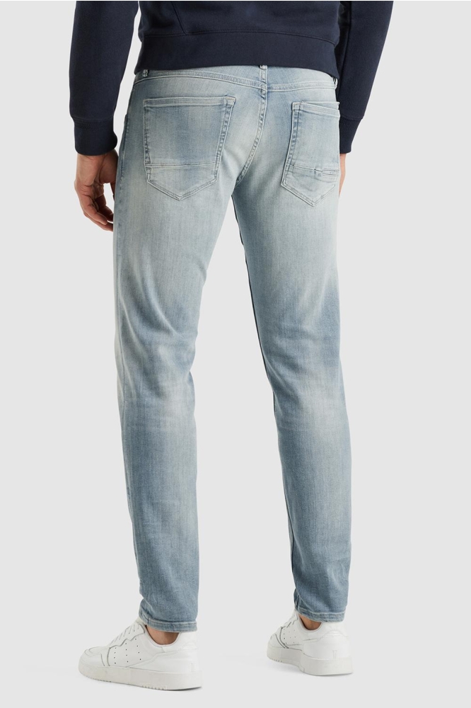 Cast Iron blauwe heren jeans | Model achteraanzicht